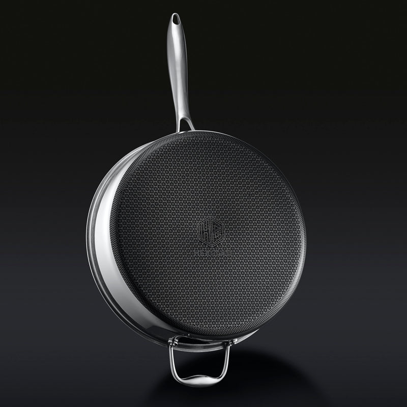 Hybrid Deep Saut?? Pan with Lid, 5.5-Qt - Image 2